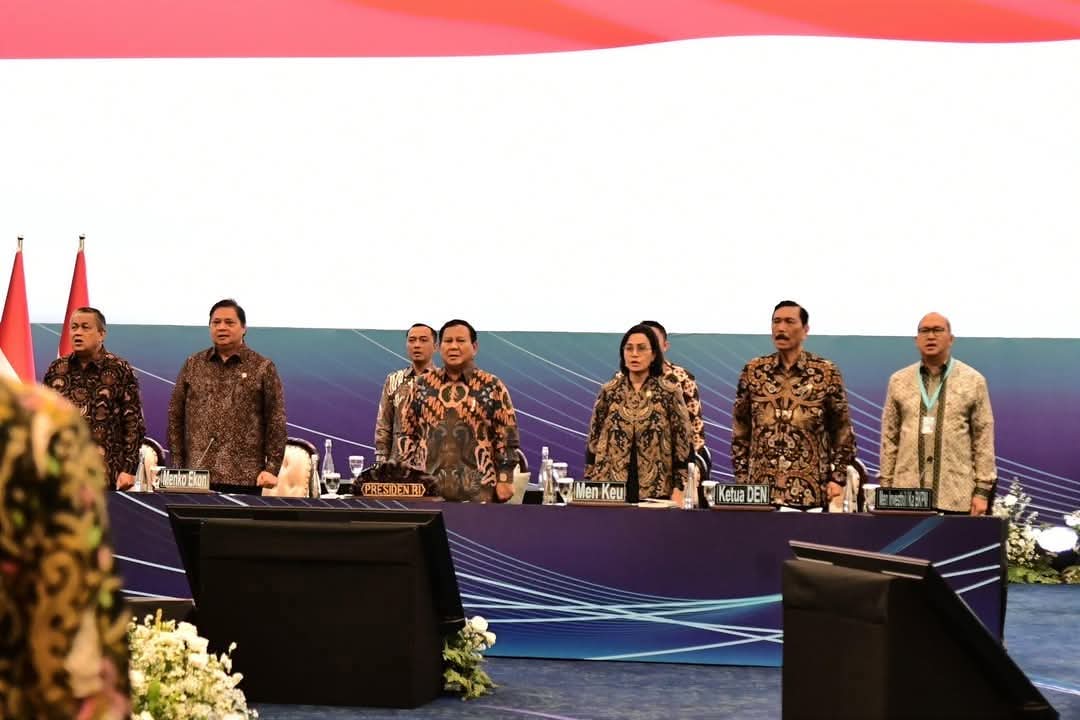 Prabowo Subianto Tegaskan Kemandirian Ekonomi: Kuota Impor Dihapus, Regulasi Dipangkas